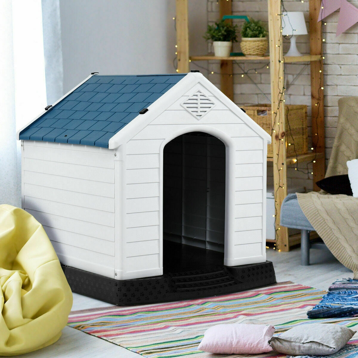 Medium Dog House with Ventilation System & Fastening - M Variation