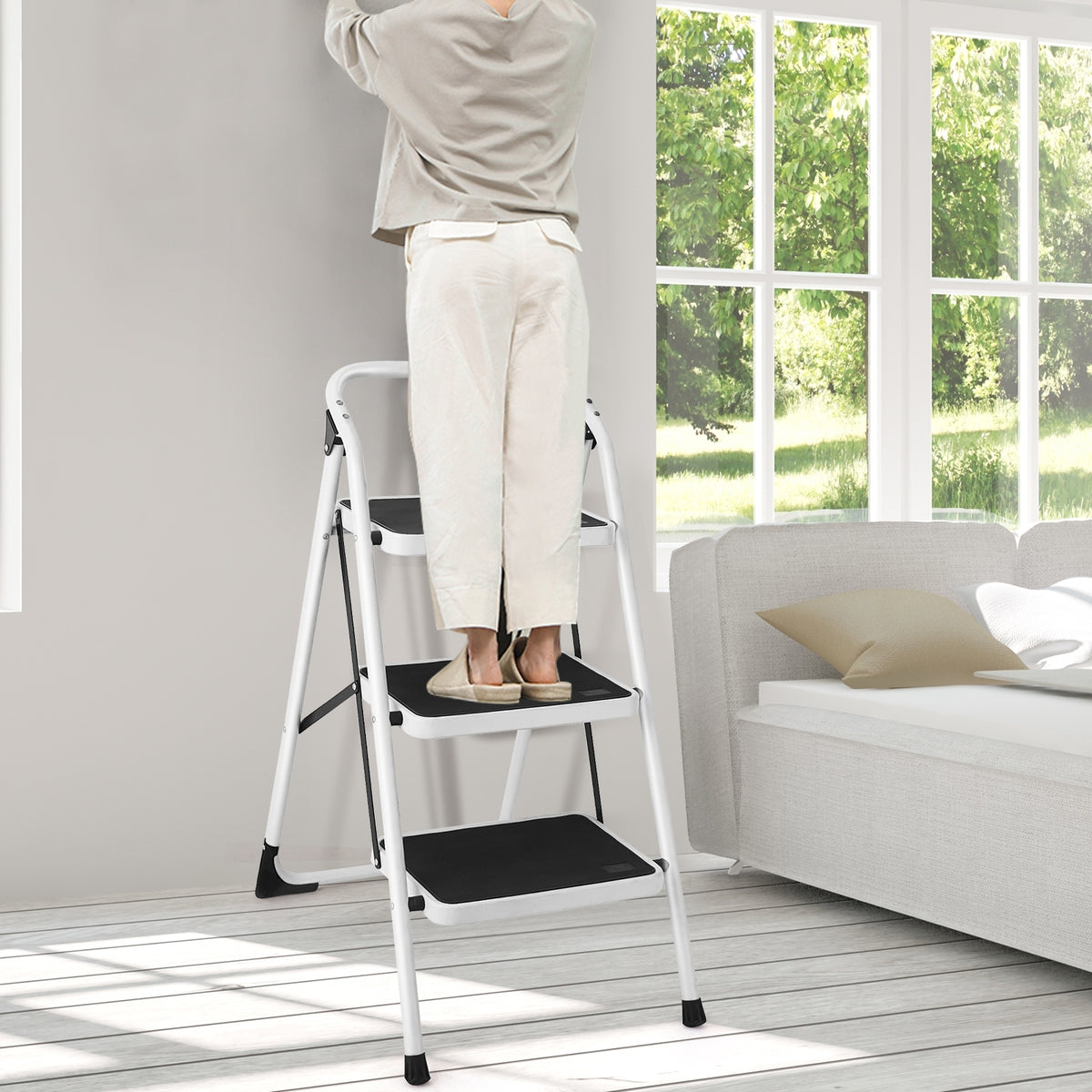 Folding 3-Step Ladder with Anti-Slip Platform