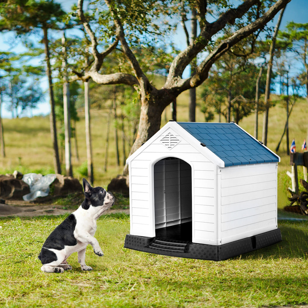 Medium Dog House with Ventilation System & Fastening - M Variation