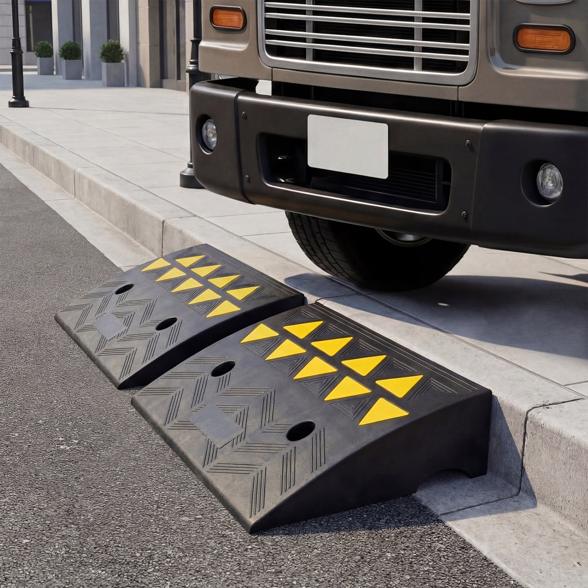2 Pcs Driveway Threshold Ramps with 5/6 Inch Rise for Medium Trucks
