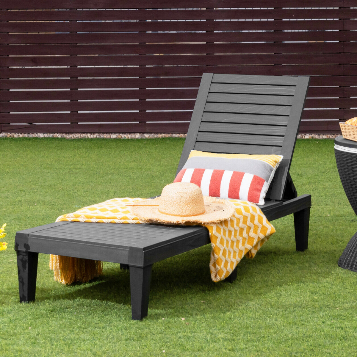 Outdoor Chaise Lounge Chair 5-Position Adjustable Backrest - Black