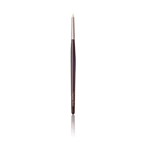 Charlotte Tilbury Eyeliner Brush - Rose Gold & Night Crimson Eyeliner Smudge Brush with a Luxurious Wooden Handle - Allows for Precise Application Along Lash Line