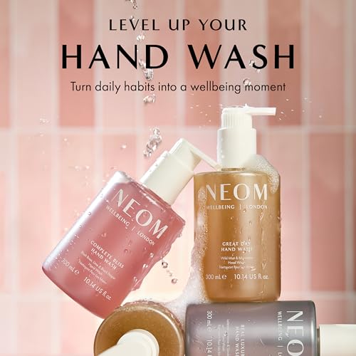 Neom Real Luxury Hand Wash Refill, 600ml I 24 essential oils, including lavender, jasmine and sandalwood I 100% recyclable 600ml refill pouch I Cleanse, Soften and Replenish
