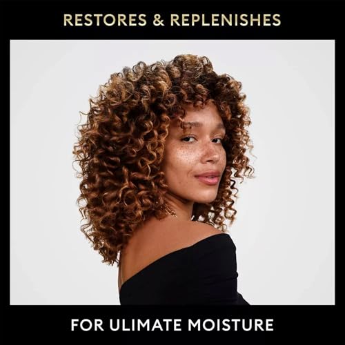 TRESemm? Travel Shampoo, Conditioner & Hairspray ? Rich Moisture Hair Products + Non-Aerosol Hair Spray, 24H Frizz Control (3 Piece Set)