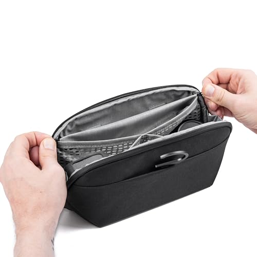 Peak Design Small Wash Pouch, Black, Weatherproof Travel Toiletry Bag, Upright or Hanging Toiletry Kit with Pockets, Magnetic Toothbrush Pocket, Wide UltraZip Opening, Toiletry Bag for Men and Women
