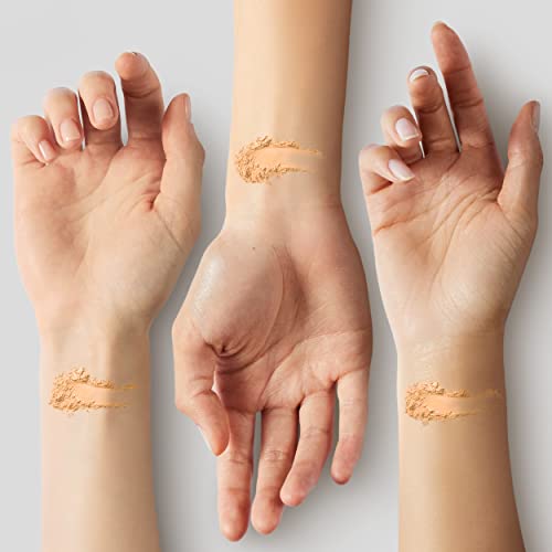 COVERGIRL Advanced Radiance Pressed Powder- Creamy Natural 110, 0.44 Fl. Oz. (packaging may vary)