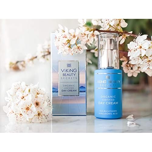 Day Cream - Anti Aging Face Cream with Nordic Antioxidant Berries - Face Moisturizer with Hyaluronic Acid to Replenish Lost Moisture - 1 Fl Oz