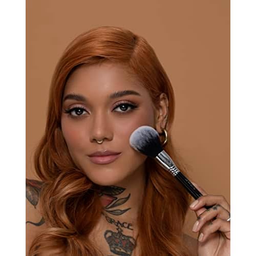 Sigma Beauty F24 All-Over Powder¢â Brush