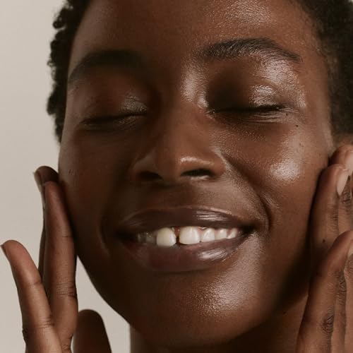 ILIA - The Base Face Milk Essence + Lightweight, Layerable Moisturizer | Hydrate, Smooth, Soothe, Strengthen | Non-Toxic, Vegan, Cruelty-Free, Clean Makeup (Travel Size, 1 fl oz | 30 ml)