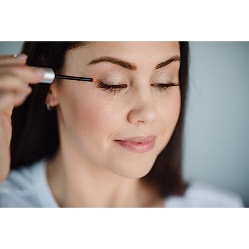 MaxeyLash Eyelash Enhancing Serum ? Daily Lash Treatment for the Appearance of Longer, Thicker, Fuller Lashes, Natural Lash Lift Effect ? 3.5 mL