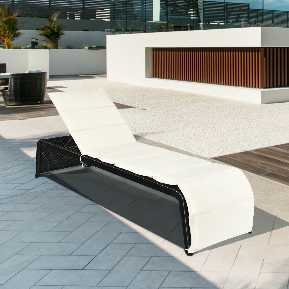 Adjustable Patio Rattan Lounge Chair with Cushioned