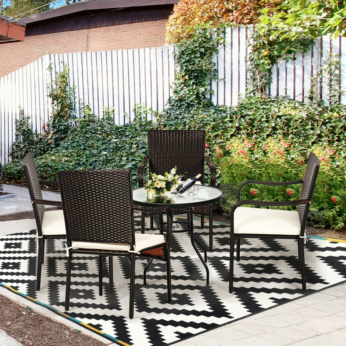 Set of 4 Patio Rattan Stackable Dining Chair with Cushioned Armrest