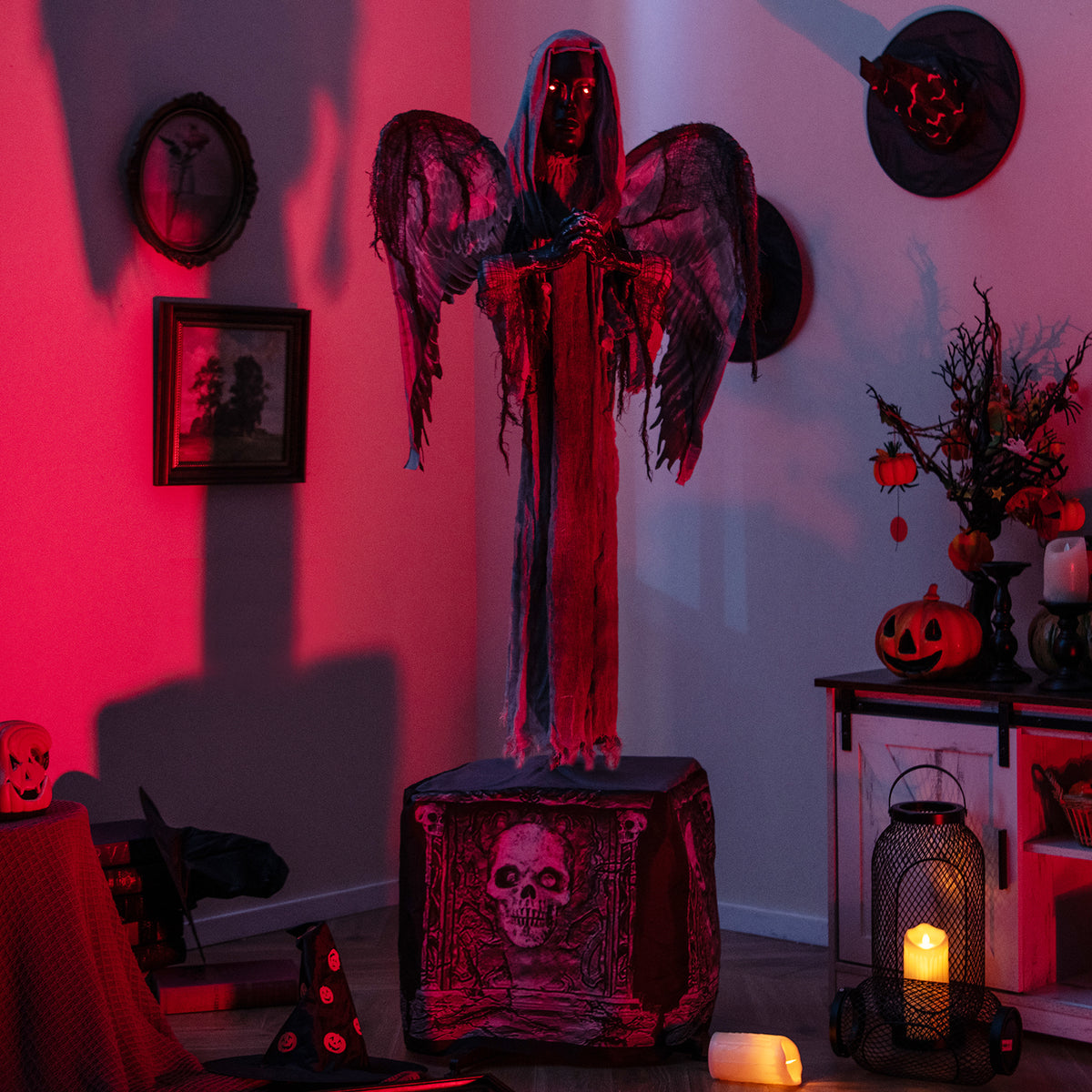 Halloween Animatronic Decoration with Light-Up Eyes and Shaking Wings - Praying Angel Style