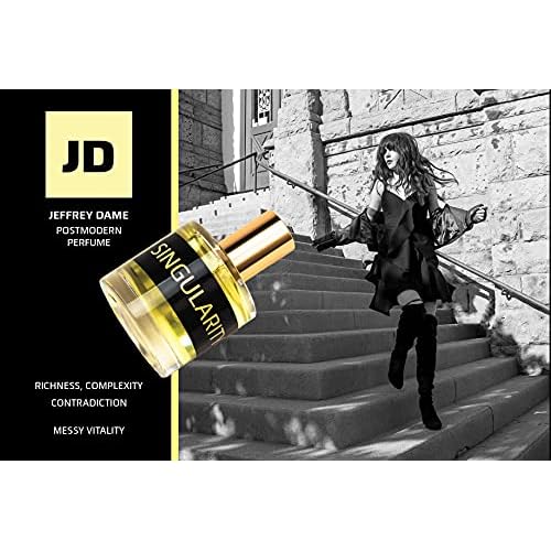 Singularity Woman eau de parfum spray 50ml/1.7 fl oz