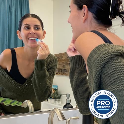 GLO Science Teeth Whitening Gel ? 6% Hydrogen Peroxide ? Clinically Proven, Fast & Safe for Sensitive Teeth ? Includes 10 Gel Vials & 1 Lip Care