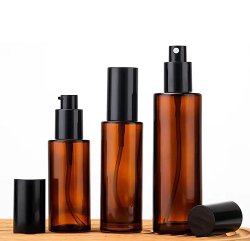 TUPSYBL 2 Pcs 100ml 3.4oz Upscale Amber Glass Spray Bottles Refillable Fine Mist Spray Bottles Cosmetic Bottles Containers for Essential Oil Aromatherapy Makeup Travel, Brown