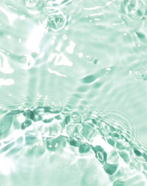 Avon Skin So Soft Botanical Essence Bath Oil, 16.2 fl oz – Moisturizing Body Oil with Rose Hip, Moringa, Sweet Almond, Avocado & Macadamia Oils – Hydrates, Locks in Moisture & Revitalizes Skin