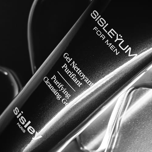 Sisley Paris Sisleyum Purifying Cleansing Gel - Facial Cleanser for Men - Easy-to-Rinse, Foaming Face Wash for Smooth, Clear Skin - Light Fragrance with Woody Notes - 125 mL