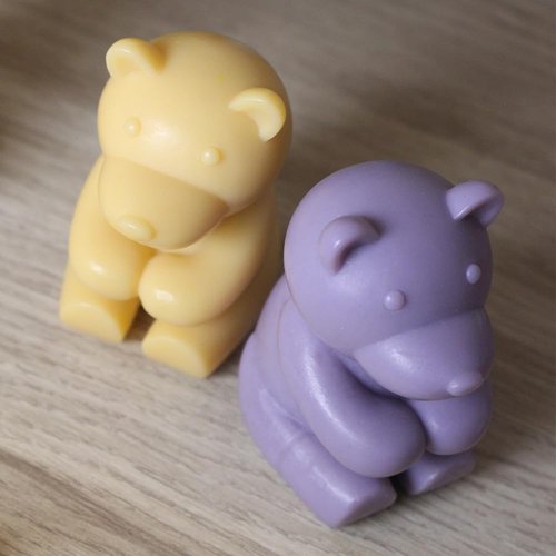 KAWASHIKI Bear Hugs Cold-Process Plant-Based with Essential Oils Handmade Soap | Gift Travel Decorative Guest Bathroom | Sweet Orange & Lavender | 100g (3.53OZ) (Lavender)