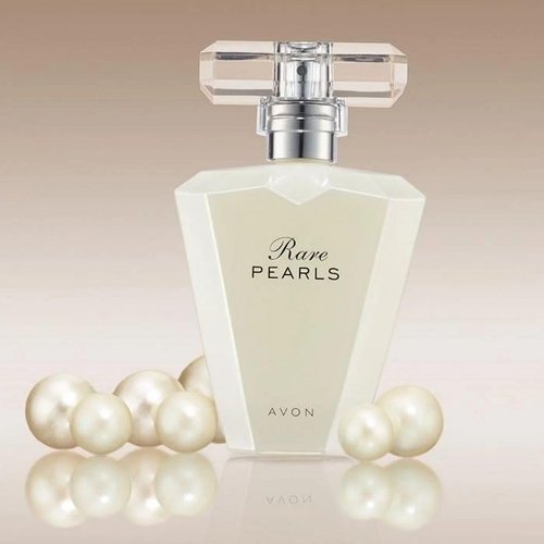 AVON Rare Pearls Eau De Parfum Spray for Women, 1.7 fl oz, Elegant Soft Floral Fragrance with Magnolia, White Pepper and Rosewood, Long Lasting and Timeless Scent