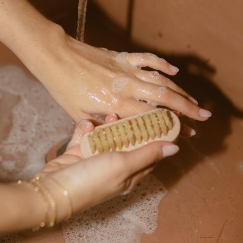PAUME Hand & Nail Brush, Natural Boar-Bristle Dry Exfoliator & Deep-Clean for Hands & Fingernails, Wooden Handle, 1 Brush