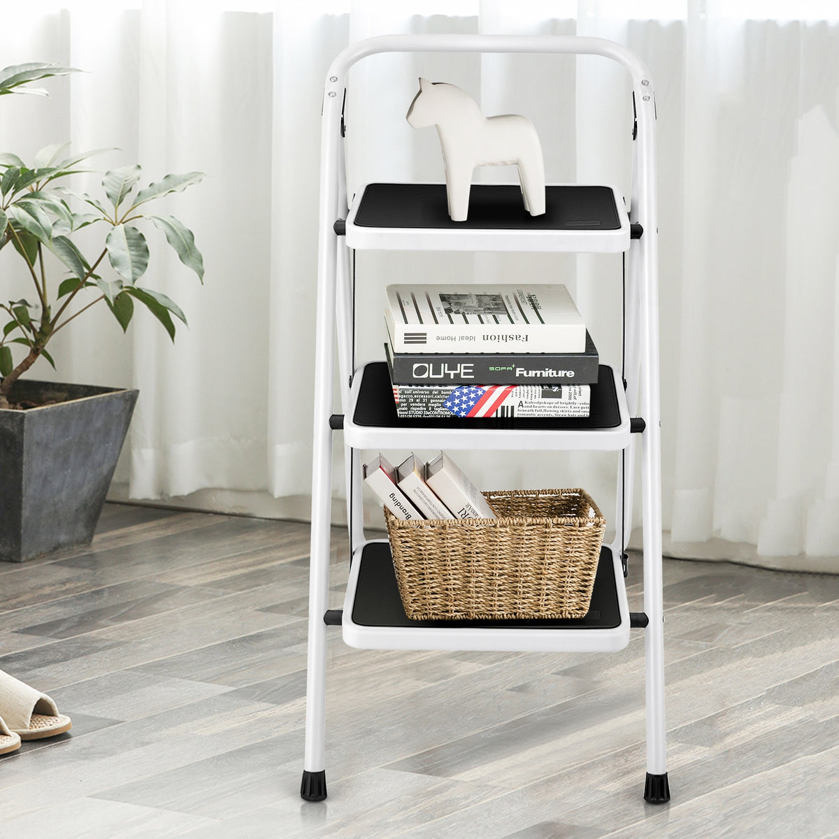 Folding 3-Step Ladder with Anti-Slip Platform