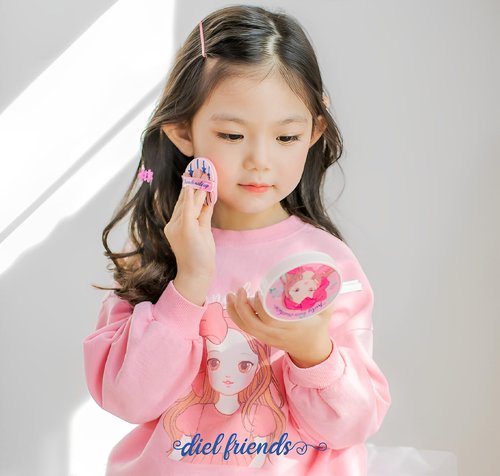 Mineral Sunscreen Cushion SPF+PA++ - Diel Friends Judy Sun Cushion with Zinc, Moringa- Toneup and Cooling effect