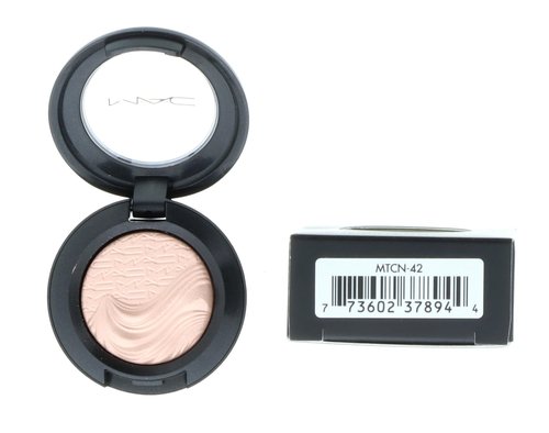 MAC Extra Dimension Eye Shadow A NATURAL FLIRT -Magnetic Nude collection 2013
