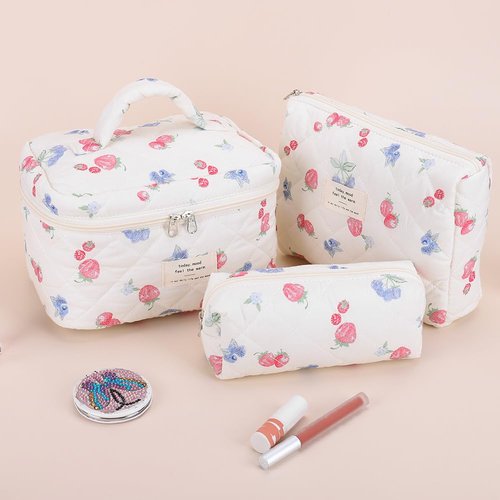 Quilted Makeup Bag Set 3 Pcs Cute Strawberry Makeup Bags For Women Large Aesthetic Floral Cosmetic Bag Coquette Cotton Makeup Pouch