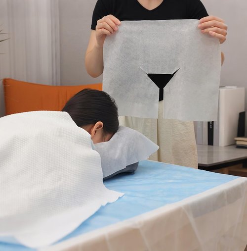 300 Pcs Disposable Face Cradle Covers for Massage Chairs Headrest Covers Massage Table Ultra Soft Non Sticking, Face Head Rest Covers,Face Cushion Cover
