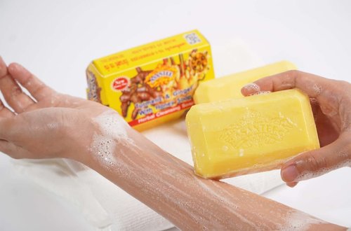ASANTEE Tumeric & Ginger With Honey Cleansing Soap (Pack of 6)