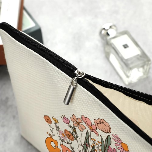 Retro Flower Mothers Day Birthday Gifts for Grammie Funny Grandma Gifts from Granddaughter Makeup Bag Cosmetic Bag Retirement Wedding Anniversary Appreciation Gifts for Women Grandma Nana Grandmother