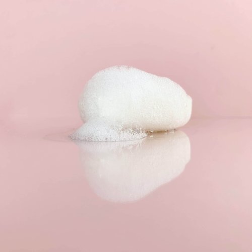 Baie Botanique Teardrop Konjac Sponge - Eco-Friendly, Gentle Facial Cleansing and Exfoliating 100% Natural Sponge, Set of 3