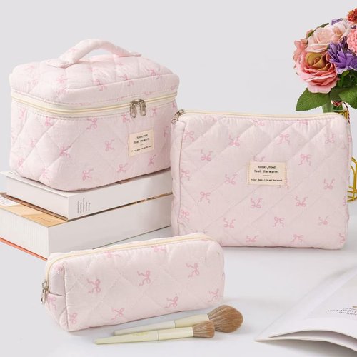 MZLUWM 3Pcs Makeup Bag Cute Cosmetic Bags for Women, Large Capacity Travel Quilted Makeup Bag Set,Cotton Floral Makeup Pouch, Coquette Puffy Toiletry Bag,Attractive Quilted Pouch (Pink bow)