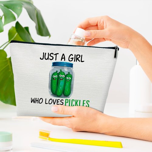 Ythuil Pickles Makeup Bag, Pickle Lovers Gifts Cosmetic Bag for Purse, Gifts for Besties Best Friends Lovers, Just A Girl Who Loves Pickles