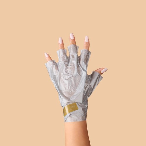 Voesh Collagen Gloves and Socks- Argan Oil, Collagen Infused, 4 Pack, 2 Pack of Gloves, 2 Pack of Socks, at Home Spa, Body Care, Nourishing, Hydrating Gloves and Socks