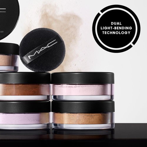 MAC Studio Fix Pro Set + Blur Weightless Loose Powder - Light (Light beige with neutral undertone) - 0.22 oz / 6.5 g