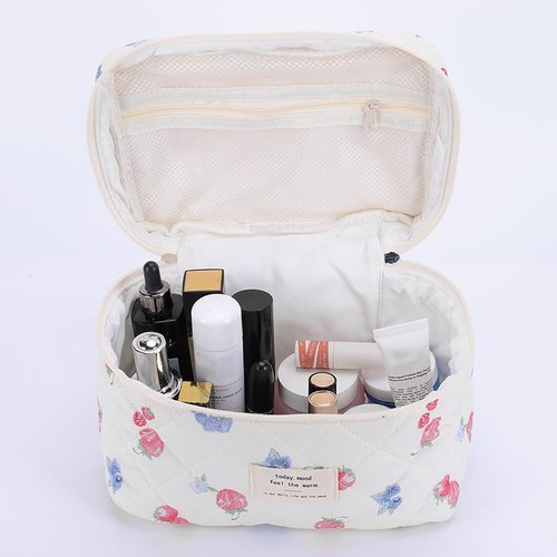 Quilted Makeup Bag Set 3 Pcs Cute Strawberry Makeup Bags For Women Large Aesthetic Floral Cosmetic Bag Coquette Cotton Makeup Pouch