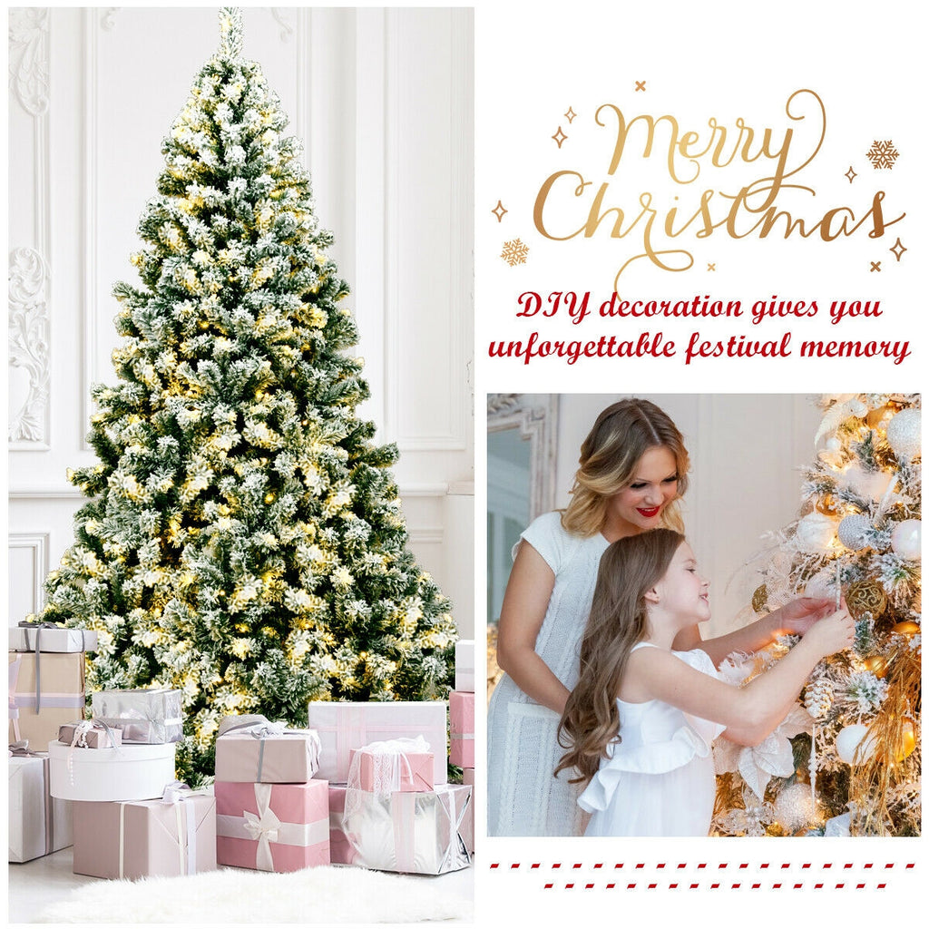 7.5 Feet Pre-Lit Snow Flocked Artificial Christmas Tree with 550 Lights