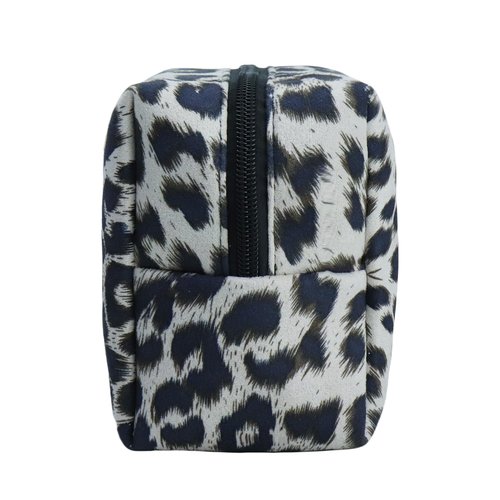 Makeup Bag For Women - Soft and Warm Material Cosmetic Bags Leopard Print Design Ladies Tote Bag,Women's Pencil Case Makeup Organizer with Zipper for women travel essentials (White)