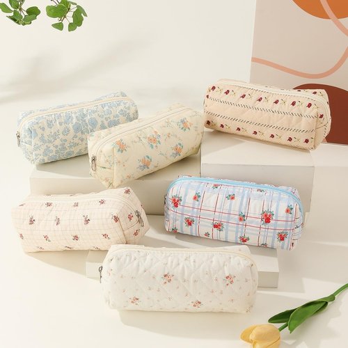 SoGhhd Cute Mini Quilted Makeup Bag for Women Travel Cosmetic Bags Lightweight Coquette Aesthetic Floral Toiletry Organizer Case (Floral#01)