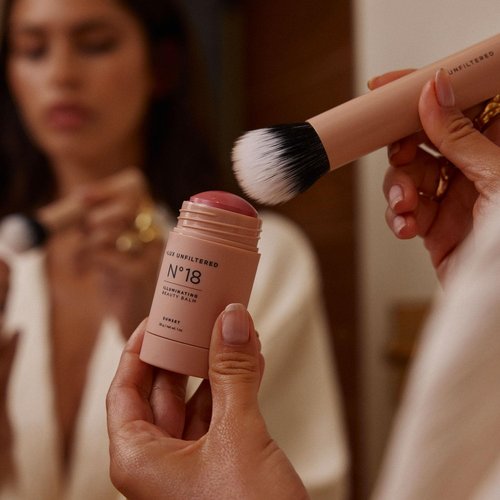 + Lux Unfiltered - Face Blending Brush for Makeup - Blush, Bronzer, Contour, and Foundation Brush for Liquids or Creams - For Buffing & Stiffiling - Vegan & Cruelty Free Synthetic Bristles