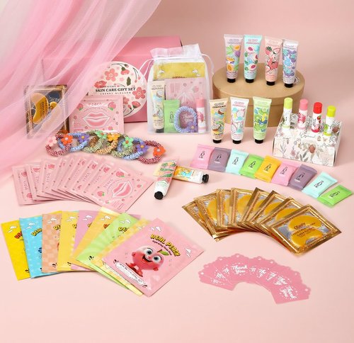 90PCS Spa Party Supplies for Girls,Daughter Spa Gift Sets Favors Include Face Masks,Lip Balm,Lip Mask,Eye Patches,Skin Care For Teens 10-12,Spa Birthday Sleepover Party Supplies for Kids Teens Girls