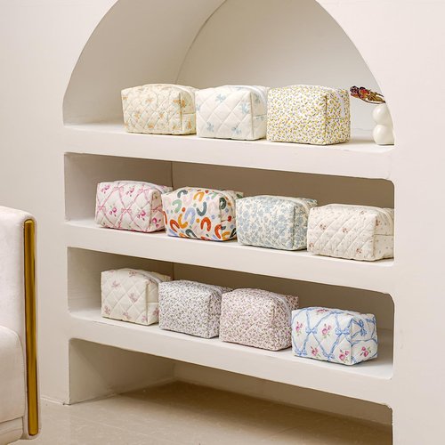 WHHJM Cute Floral Makeup Bag Small Cotton Quilted Cosmetic Bag, Aesthetic Essential Bag Emergency Bag Gift for Women Girls Travel Accessories (Two Pack: Blue + Pink Floral)