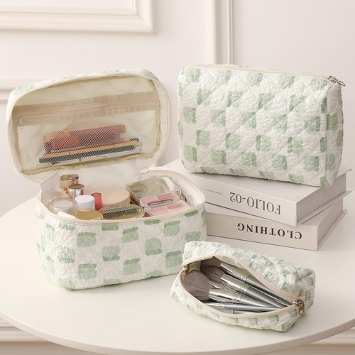 RIGHT AWAY Large Quilted Makeup Bag Set,3 Pcs Travel Make Up Bags for Women Girls,Cute Coquette Aesthetic Cosmetic Pouch Toiletry Bag,Preppy Makeup Brushes Organizer (Green)