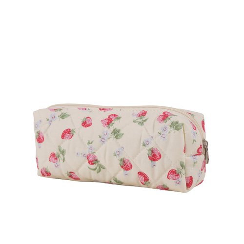 Umchichi Makeup Bag, Quilted Cosmetic Bag, Large strawberry Makeup Bag for women, Cotton Makeup Set, Cute Toiltry Bag for travel.