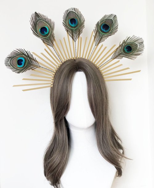 TCOMVEZ Peacock Feather Gold Halo Crown Sun Headband with Earrings Halloween Cosplay Festival Bridal Wedding Maternity Photoshoot Goddess Headpiece