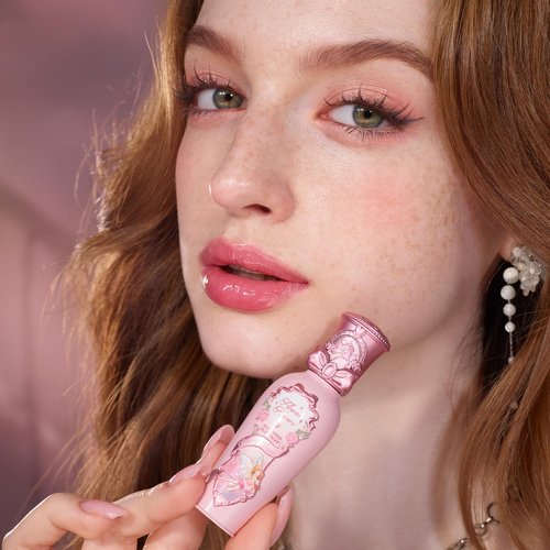 Flower Knows Violet Strawberry Rococo Glowy Lip Gloss G03 Midsummer Fairytales Lip Gloss G05