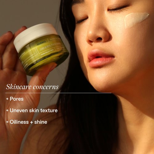KORRES Santorini Grape Poreless Skin Care Cream, Gel Face Moisturizer with Hyaluronic acid and Salicylic Acid, Pore Minimizer, Hydration for Dry, Oily & Sensitive Skin, 1.35 fl oz Stocking Stuffer