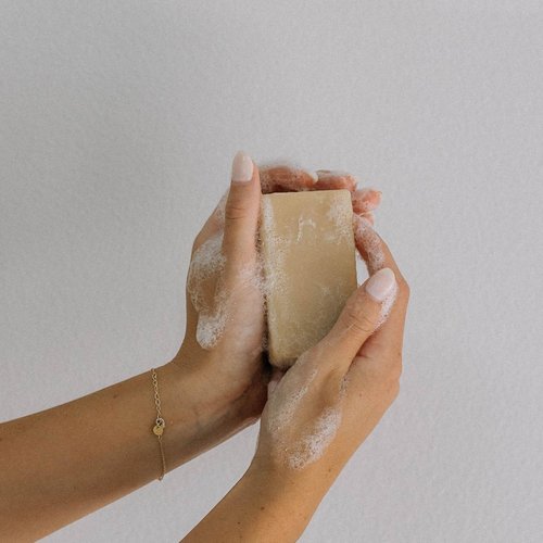 Bend Soap Company Tea Tree Goat Milk Soap - All Natural, Paraben and GMO Free - Handmade in USA - Soothe Cracked Skin, Relax and Exfoliate - Overall Dry Skin Relief (Tea Tree, 4 Pack of 4.5oz)